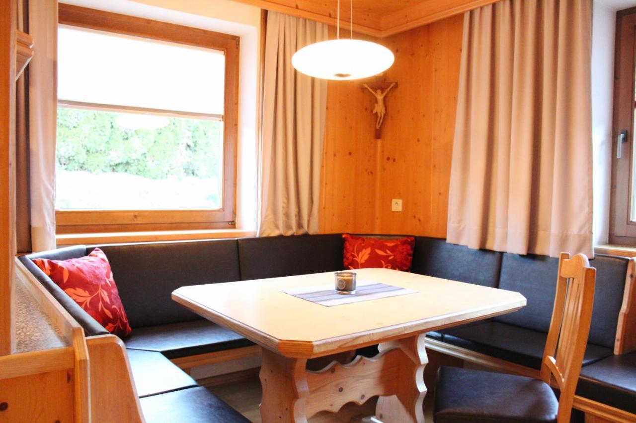 Appartement Pitztal-Hochzeiger Inclusive Pitztal-Sommer Card Jerzens Exteriör bild